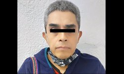 Hombre paga con un celular a mujer a cambio de abusar de su hija