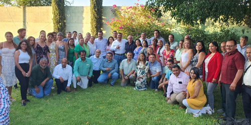 Fortalecen alianza de trabajo Crisógono Sánchez, director del SEER, con alcalde Urbiola