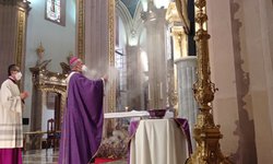 Celebra Arzobispo misa por el Miércoles de Ceniza en la Catedral de SLP