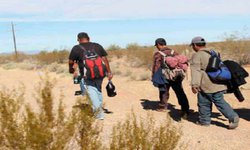 Jóvenes mantienen idea del “sueño americano”, pero cada vez menos emigran a Estados Unidos