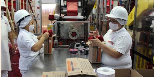 Aumentos al salario mínimo han ayudado a reducir la brecha salarial de género