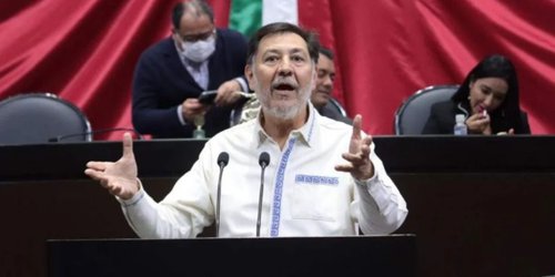 Fernández Noroña presenta iniciativa para eliminar el horario de verano