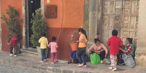 En Guanajuato, mujeres 'rentan' a sus hijos por 100 pesos para pedir limosna