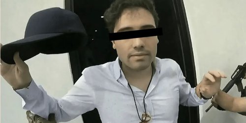 Juez frena extradición inmediata de Ovidio Guzmán a EE.UU.
