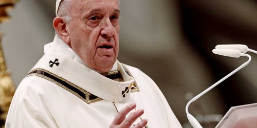 El Papa reafirma apego a celibato, salvo excepciones