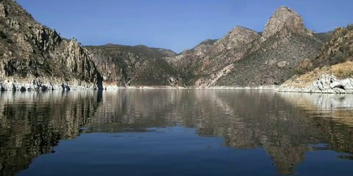 Desfogarán presa Zimapán, y refuerzan vigilancia al río Moctezuma