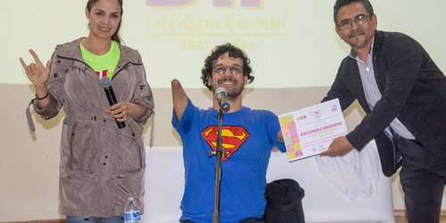 Si el cielo es el límite, ¡vamos al espacio!, dice Rafa Reyes