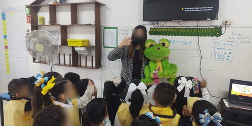 El "Reto de Valores" visita el Jardín de Niños Bertha Von Glumer