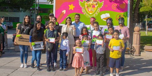 Premian a 12 participantes que promovieron valores y unidad familiar en Reto de Verano