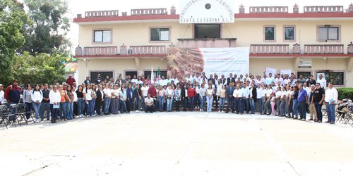 Dirigente de la sección 26 sostuvo reunión en Santa Catarina