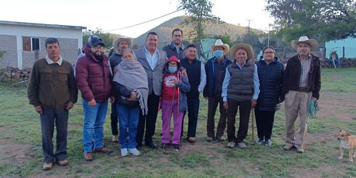En Milpitas recibieron con agrado al alcalde Arnulfo Urbiola
