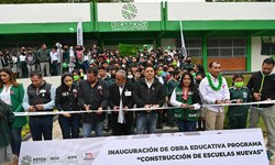 Gallardo Cardona entrega nuevas aulas y rehabilitación de Secundaria en Tancanhuitz