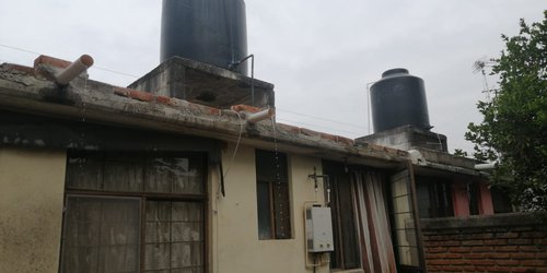 Roban tubería de cobre en dos viviendas de la colonia Loma Bonita