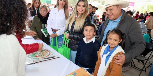 DIF Estatal concluye con éxito Ferias de la Salud 2023
