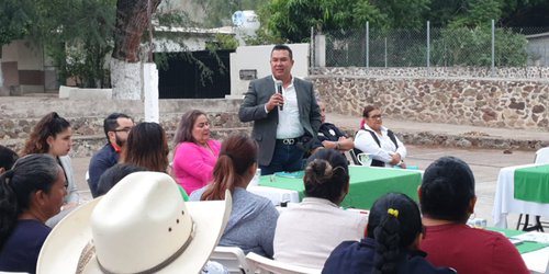El Aguacate recibe servicios de salud gratuitos del Municipio
