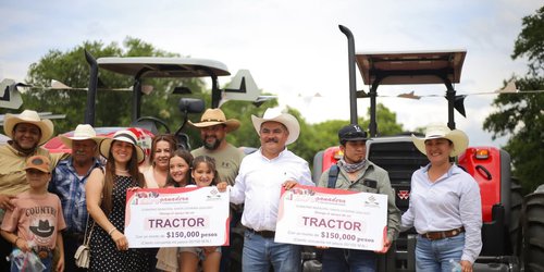 Expo ganadera y tianguis agropecuario en Santa Catarina, beneficia a 2,500 familias