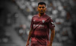 ¡Tecatito Corona se fracturó el peroné! ¡Adiós a Qatar 2022!