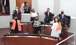 Tomaron protesta a los 27 nuevos Diputados Locales de la LXIII Legislatura, en sesión solemne