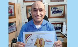 Reconocen más de 40 años de servicio docente del profesor Antonio García Chávez