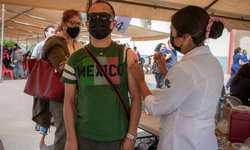 En octubre concluiría vacunación contra Covid-19