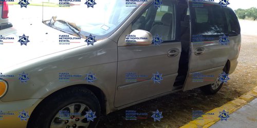 Hallan vehículo abandonado en Villa Juárez