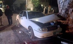 Golpean a sujeto que robó automóvil en San Diego, y luego lo chocó