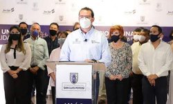 Alcalde sostiene a funcionario señalado de acoso sexual en Municipio de SLP