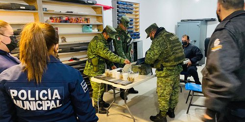 SEDENA y SSPE efectúan revisión de armas en Comandancia Municipal de Soledad