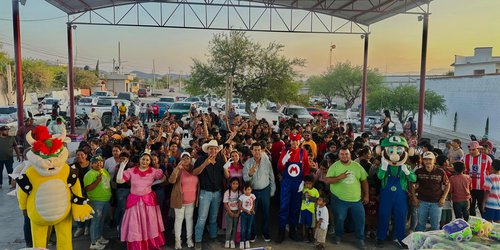 Oscar Bautista y Gumaro Verdin celebran el Día de la Niñez en Guadalcázar