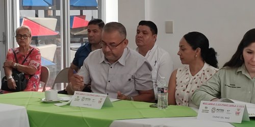 Lagunillas presente en firma de convenio de movilidad para personas con discapacidad