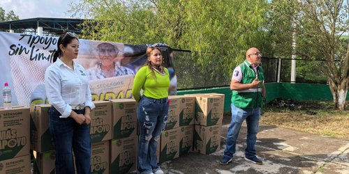 Más de 2 mil 700 familias de Alaquines reciben apoyo de programas sociales