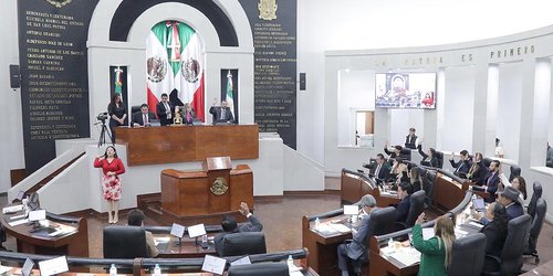 Congreso modifica Constitución para actualizar requisitos del Fiscal General