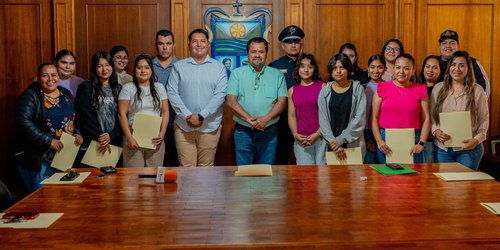 Mujeres lideran participación en curso de manejo; buscan atender necesidades familiares y movilidad