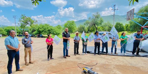 Arranca construcción de techado en cancha de usos múltiples en El Quelitalillo, Lagunillas
