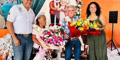 Celebran a adultos mayores en Pinihuan con nuevo club INAPAM