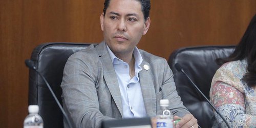 Empresas que no otorguen utilidades deberán negociar bonos compensatorios a sus trabajadores: Dip. César Lara