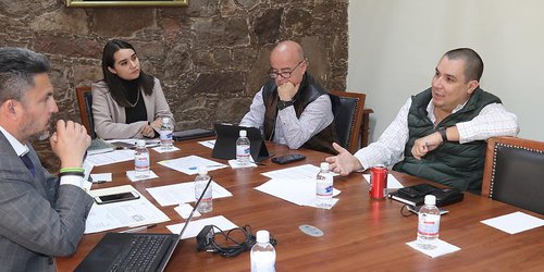 Buscan solución al problema del ciberacoso y violencia digital contra niñas, niños y adolescentes