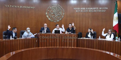 Incluirán en la Constitución Estatal figura de renuncia del Fiscal del Estado