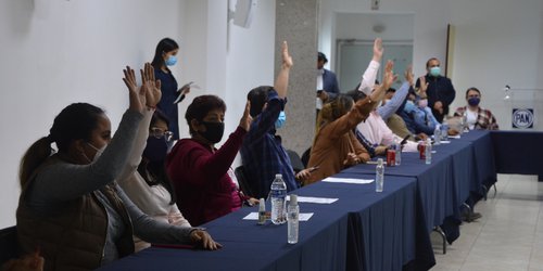 Selecciona PAN ternas de precandidatos a Diputaciones Federales