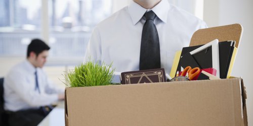 Cerrarán empresas y otras recortarán personal por crisis de Covid