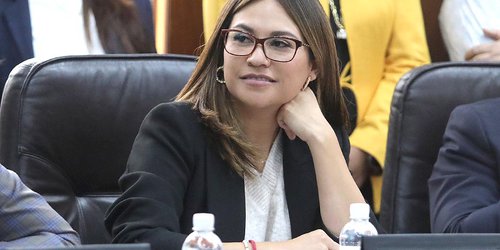 Buscan diputados locales evitar el "matrimonio infantil"