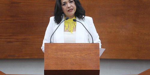 Parejas del mismo sexo de trabajadores del estado tendrán acceso a seguro de salud