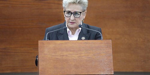 Prohibida la venta a menores de edad de medicamentos que requieran receta