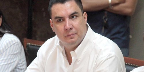 Comisiones legislativas trabajan para abatir asuntos acumulados en primer año de ejercicio