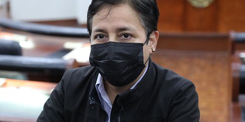 Diputada llama a permisionarios de transporte urbano a renovar unidades