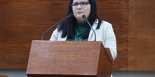 Buscan tipificar como delito la cohabitación forzada de menores de 18 años y el matrimonio infantil