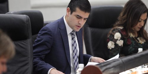Congreso analizará iniciativa para hacer obligatorio el uso de cubrebocas