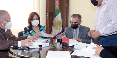 Realizaron entrega-recepción de la Directiva del Congreso del Estado
