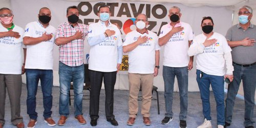 Maestros del SNTE y líderes magisteriales se suman a Octavio