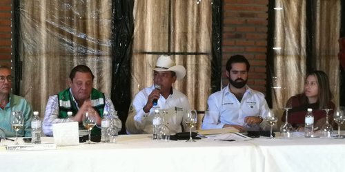 SEDARH y funcionarios de EUA atienden recomendación de la CNDH a favor de 28 jornaleros agrícolas